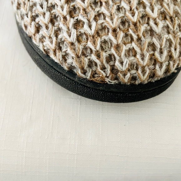 Muk Luks~Original / Slipper Bootie / Host Pick - Picture 10 of 15